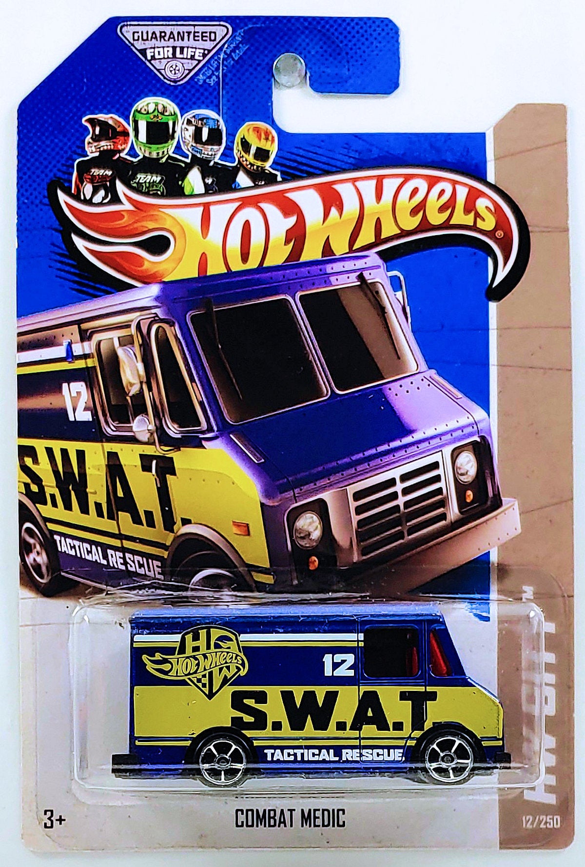 Hot Wheels 2013 Collector 012 250 HW City HW Rescue Combat M KMJ Diecast II