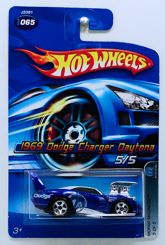 Hot Wheels 2006 - Collector # 065/223 - Mopar Madness 05/05 - 1969 Dodge Charger Daytona - Dark Blue - Mopar 'M' Logo - 5 Spokes Wheels - USA Card