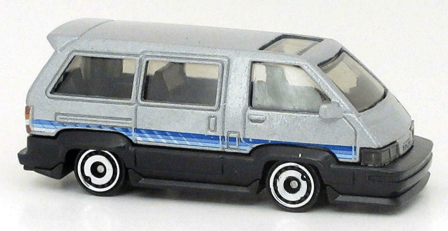 Hot Wheels 2022 - Collector # 173/250 - HW J-Imports 7/10 - New Models - 1986 Toyota Van - Metallic Gray - USA