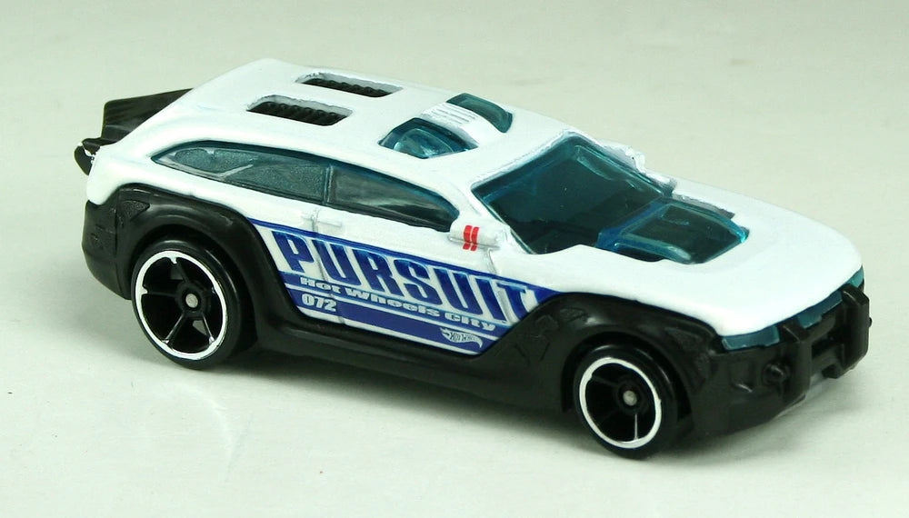 Hot Wheels 2013 - Collector # 020/250 - HW City / HW Rescue / New Models - HW Pursuit - White - USA Card