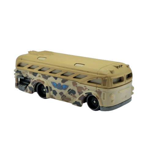 Hot Wheels 2024 - Collector # 065/250 - HW Xtreme Sports 4/5 - Surfin' School Bus - Matte Tan Camo - USA Card