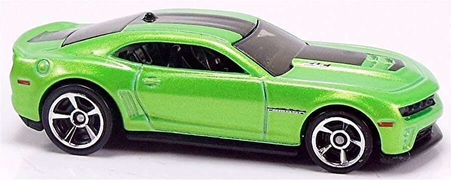 Hot Wheels 2012 - Collector # 009/247 - HW Premiere  09/50 - '12 Camaro ZL1 - Green - IC