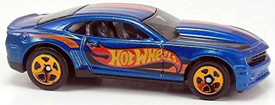 Hot Wheels 2015 - Collector # 127/250 - HW Race / HW Race Team - '13 COPO Camaro - Blue - USA 'Showdown' Card