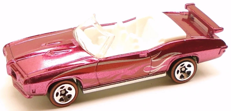 Hot Wheels 2009 - Classics Series 5 # 08/30 - '70 Pontiac GTO (Convertible) - Spectraflame Pink / Red & Sliver Flames - Red Line 5 Spoke - Metal/Metal