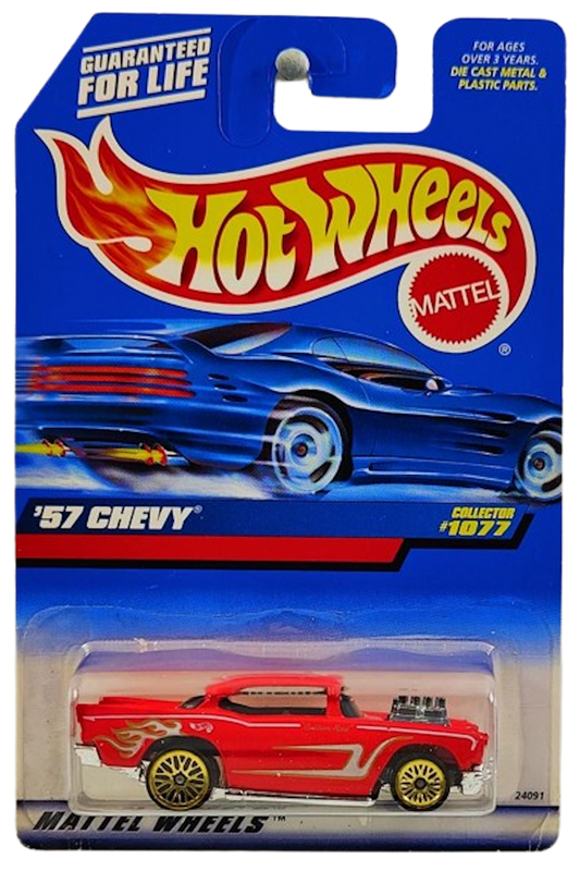 Hot Wheels 1999 - Collector # 1077 - '57 Chevy - Red / Scallops & Flames - Exposed Engine - USA Card