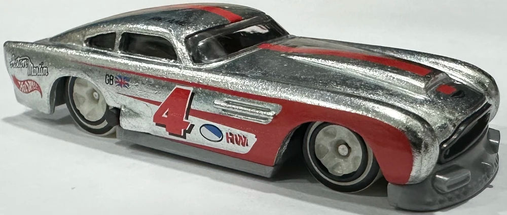 Hot Wheels 2024 - Collector # 219/250 - Muscle Mania - New Models - Aston Martin DB4GT High-Speed Edition - ZAMAC / Red Stripe & Scallops / #4 - USA 'Aston Martin' Card