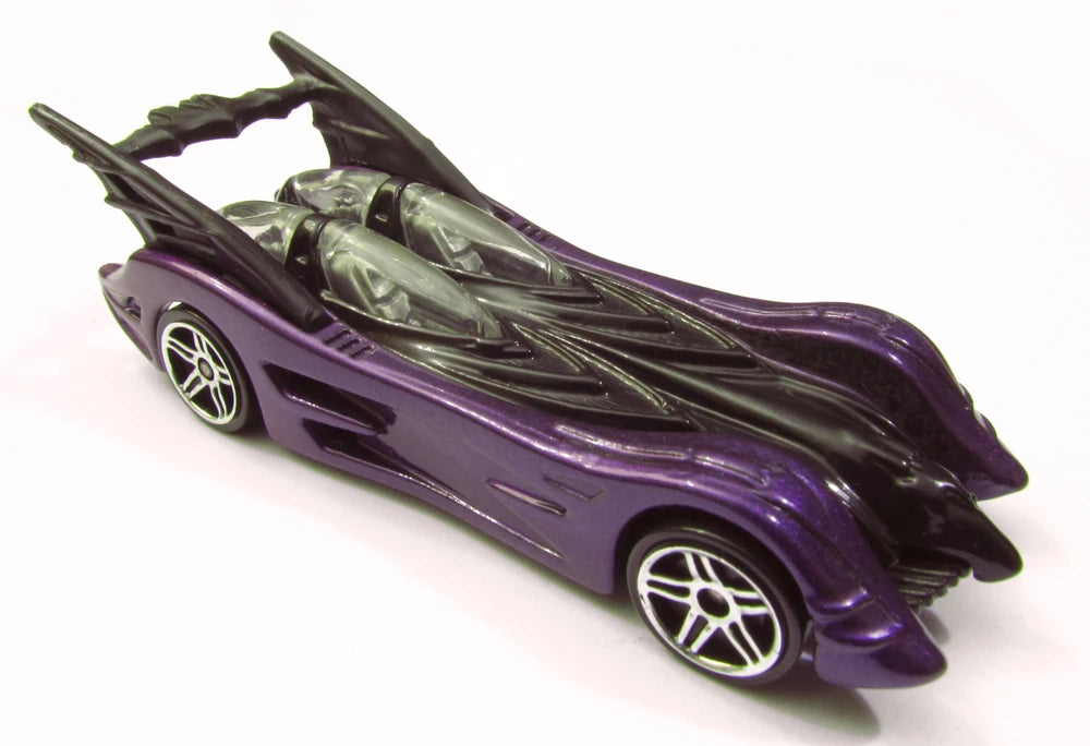 Hot Wheels 2004 - Collector # 001/212 - First Editions 1/100 - Batmobile - Purple / Black Base - SC