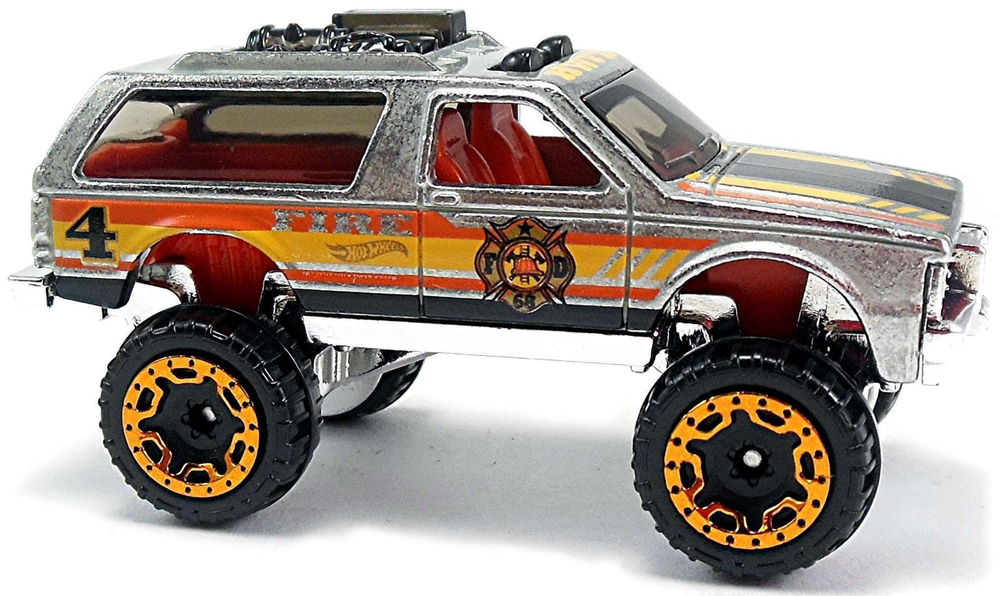 Hot Wheels 2016 - Collector # 213/250 - HW Rescue #3/10 - ZAMAC Series - Chevy Blazer 4X4 - ZAMAC / Fire Department - Walmart Exclusive - USA Card