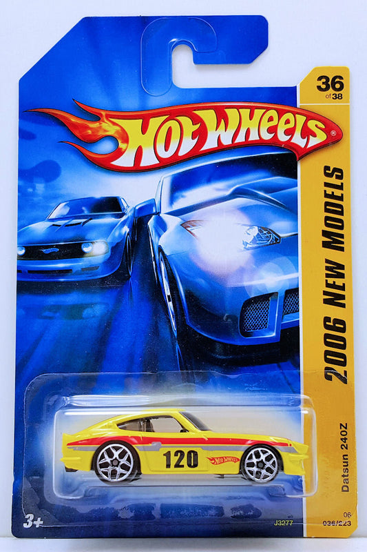 Hot Wheels 2006 - Collector # 036/223 - New Models 36/38 - Datsun 240Z - Yellow - Y5 Wheels - USA '07 Card