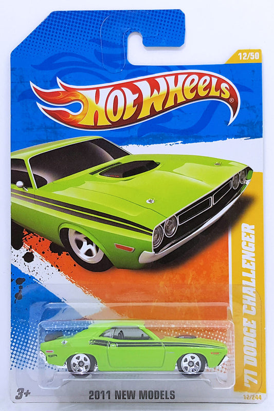 Hot Wheels 2011 - Collector # 012/244 - New Models 12/50 - '71 Dodge Challenger - Green - USA Card