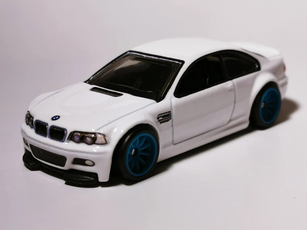 Hot Wheels 2023 - Premium / Fast & Furious # 03/05 - BMW M3 E46 - White - Furious 7 - Metal/Metal & Real Riders