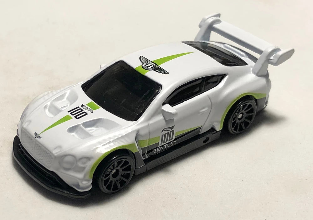 Hot Wheels 2021 - Collector # 133/250 - HW Race Day 7/10 - 2018 Bentley Continental GT3 - White - USA