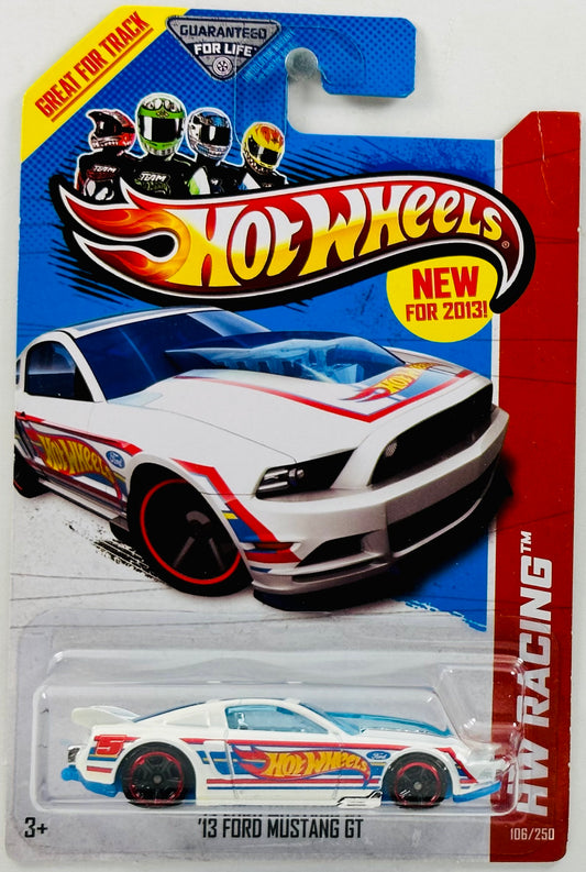 Hot Wheels 2013 - Collector # 106/250 - HW Racing: HW Race Team - New Models - '13 Ford Mustang GT - White - USA