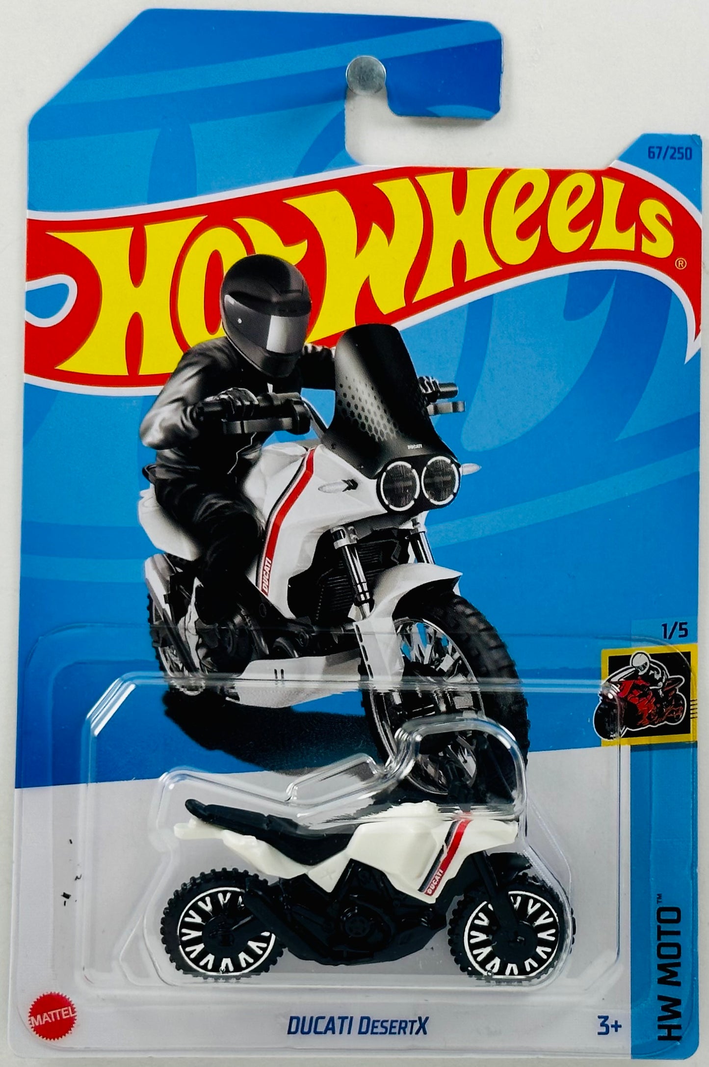 Hot Wheels 2023 - Collector # 067/250 - HW Moto 1/5 - Ducati DesertX - White - IC