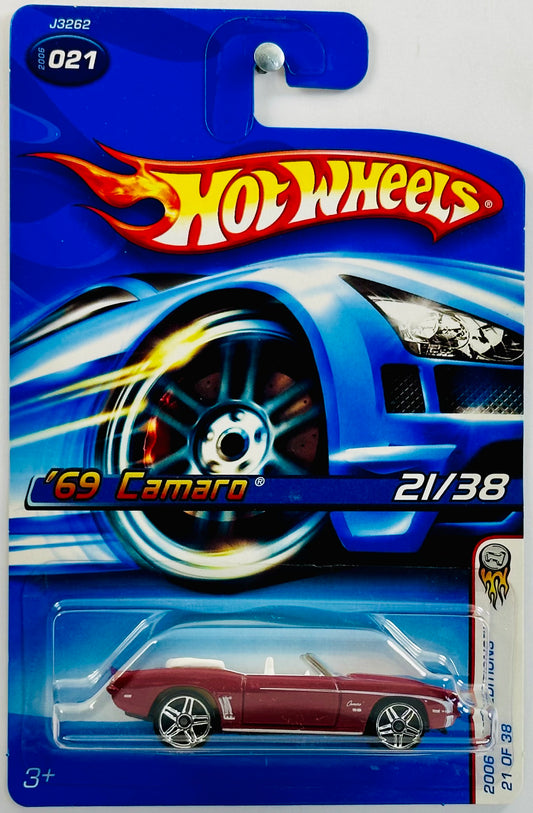 Hot Wheels 2006 - Collector # 021/223 - First Editions 21/38 - '69 Camaro - Red - USA