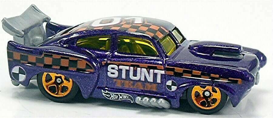 Hot Wheels 2012 - Collector # 200/247 - Thrill Racers / City Stunt 5/5 - Jaded - Purple / Stunt Team - USA Card