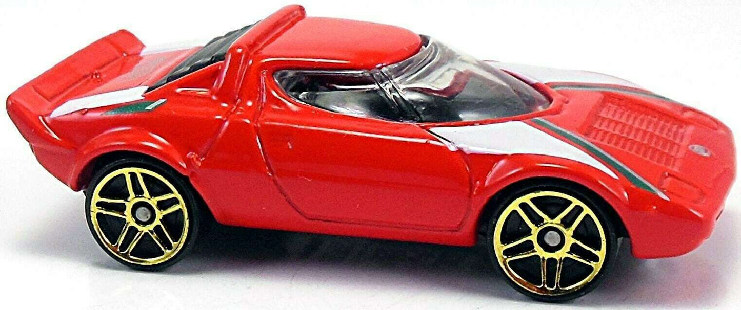 Hot Wheels 2002 - Collector # 037/240 - First Editions 25/42 - Lancia Stratos - Red - Gold PR5s - Stripes on top of Fenders - USA Race & Win Card