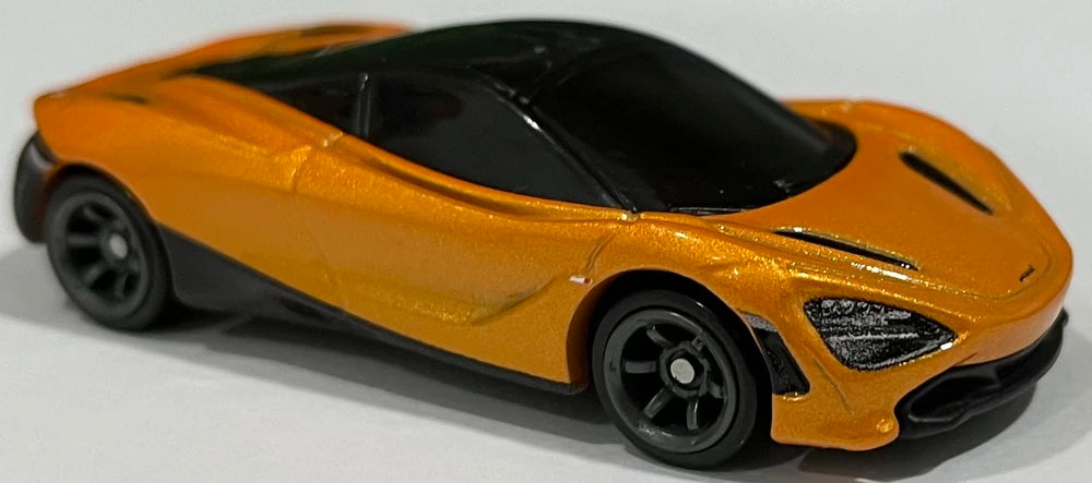 Hot Wheels 2023 - Premium / Car Culture / Speed Machines 02/05 - McLaren 720S - Ventura Orange - Metal/Metal & Real Riders