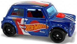 Hot Wheels 2019 - Collector # 242/250 - HW Race Team 5/10 - Morris Mini - Blue - USA Card