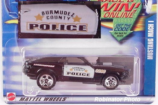 Hot Wheels 2002 - Collector # 179/240 - Mustang Mach I - Black & White / Burmudez County Police - USA 'Race & Win' Card