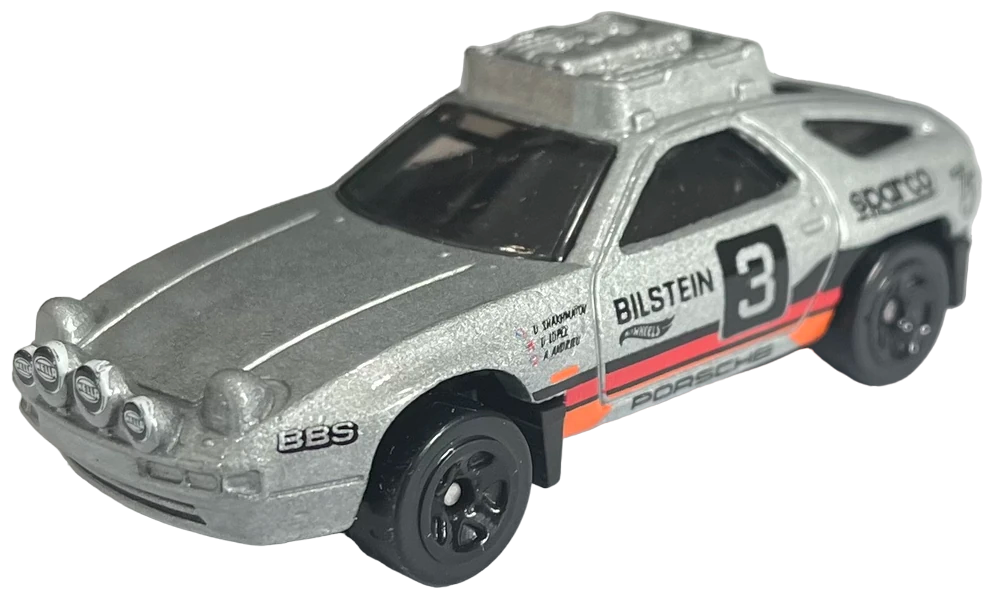 Hot Wheels 2023 - Collector # 208/250 - Baja Blazers 05/10 - New Models - Porsche 928S Safari - Metalflake Gray - USA