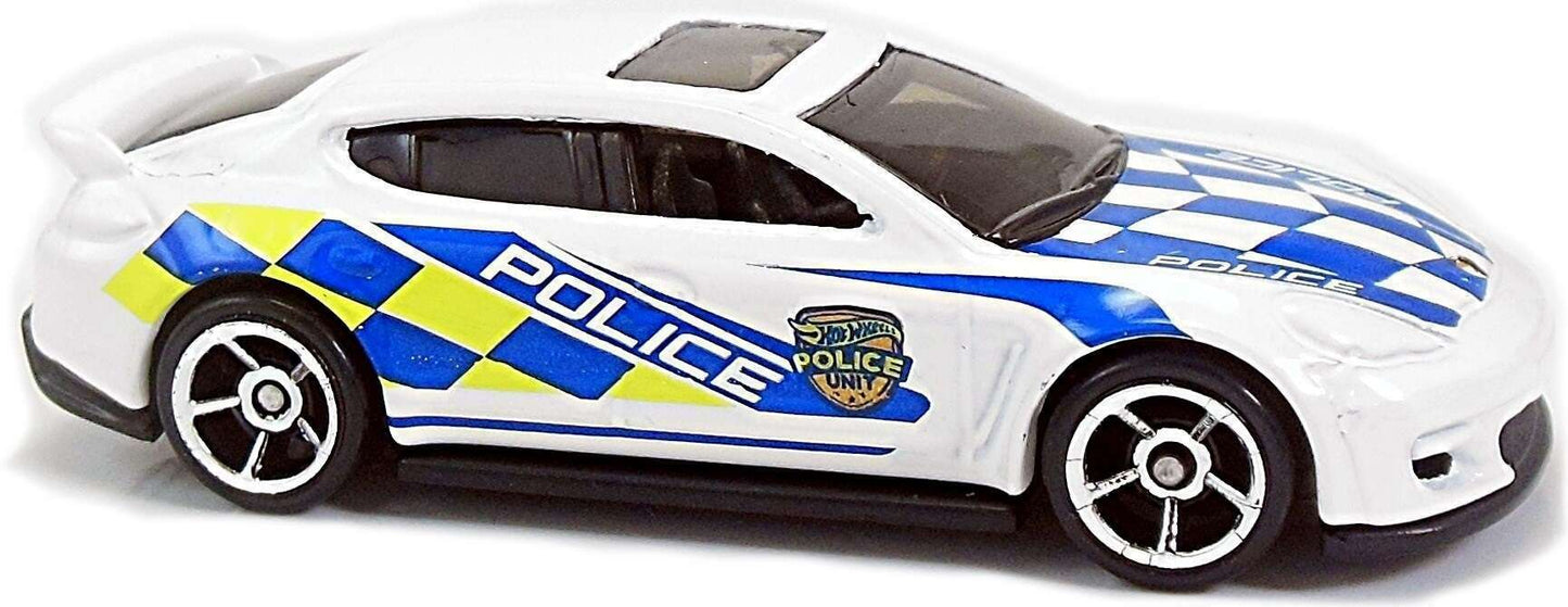 Hot Wheels 2018 - Collector # 303/365 - HW Metro 8/10 - Porsche Panamera - White / Police - SC