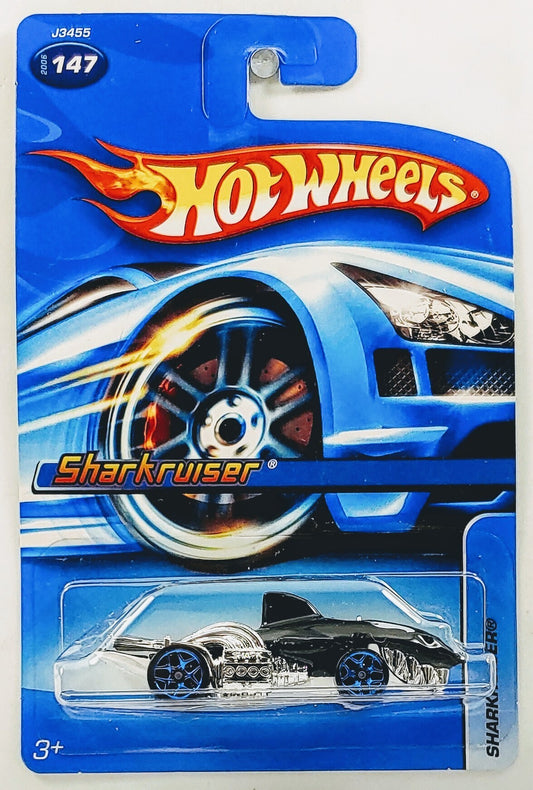 Hot Wheels 2006 - Collector # 147/223 - Sharkruiser - Black - Large Rear & Smaller Front Y5 Wheels - USA Card