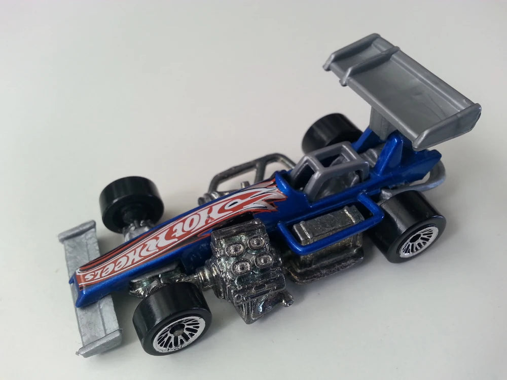 Hot Wheels 2002 - Collector # 211/240 - Super Modified - Blue - USA 'Race & Win' Card