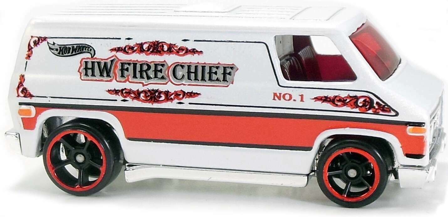 Hot Wheels 2015 - Collector # 055/250 - HW City / HW Rescue - Super Van - White / HW Fire Chief -  USA Card