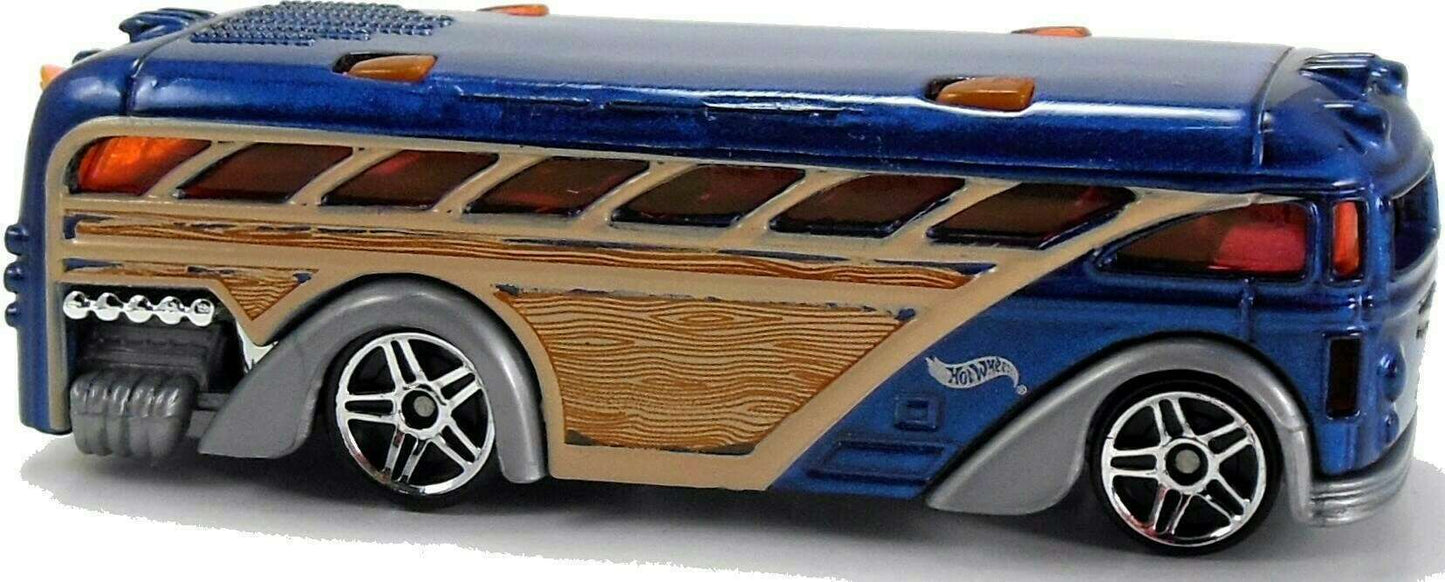 Hot Wheels 2001 - Collector # 181/240 - Surfin' School Bus - Metallic Dark Blue / Wood Grain - USA Card