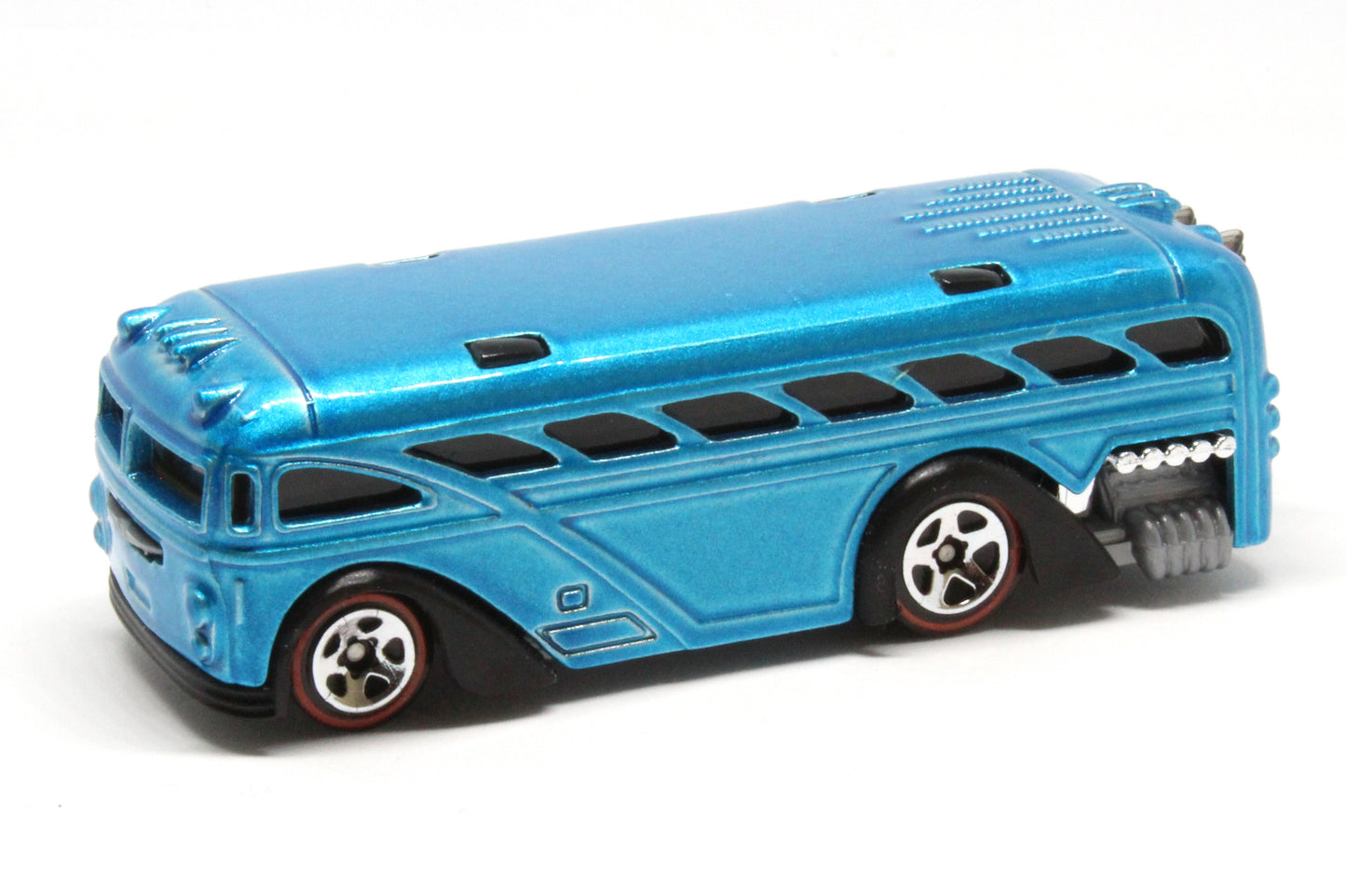 Hot Wheels 2005 - Collector # 096/183 - Red Lines 1/5 - Surfin' School Bus - Metallic Blue - Kmart Exclusive - USA Card