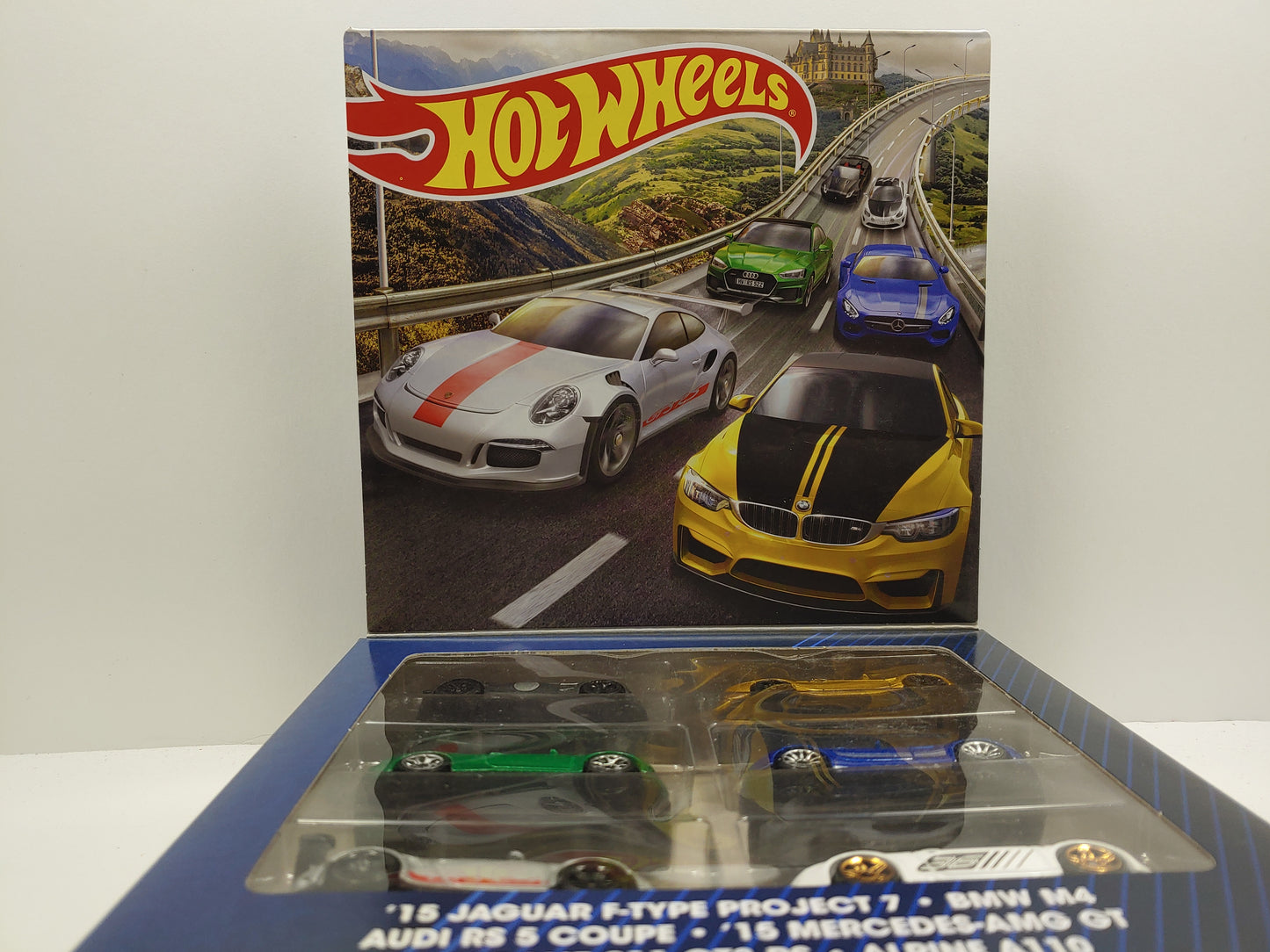 Hot Wheels 2022 - European Luxury Sports Cars - '15 Jaguar F-Type Project 7 - BMW M4 - Audi RS 5 Coupe - '15 Mercedes-AMG GT - Porsche 911 GT3 RS - Alpine A110