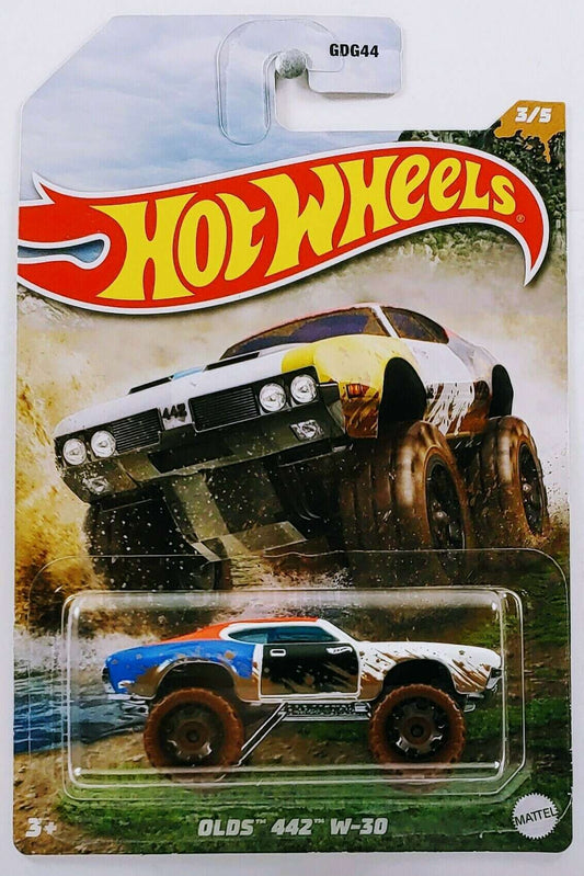 Hot Wheels 2022 - Mud Runners 3/5 - Olds 442 W-30 - Red, White, Blue and Gold - Walmart Exclusive