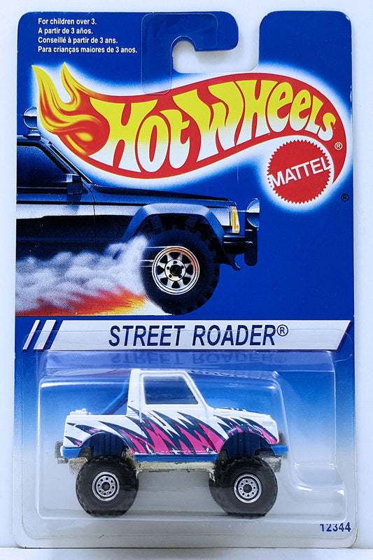 Hot Wheels 1996 - Collector # 252 - Street Roader - White - CT Wheels - International Card